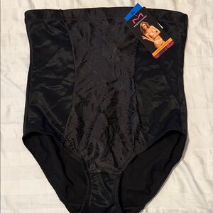 Maidenform Black Tummy Solutions Shapewear